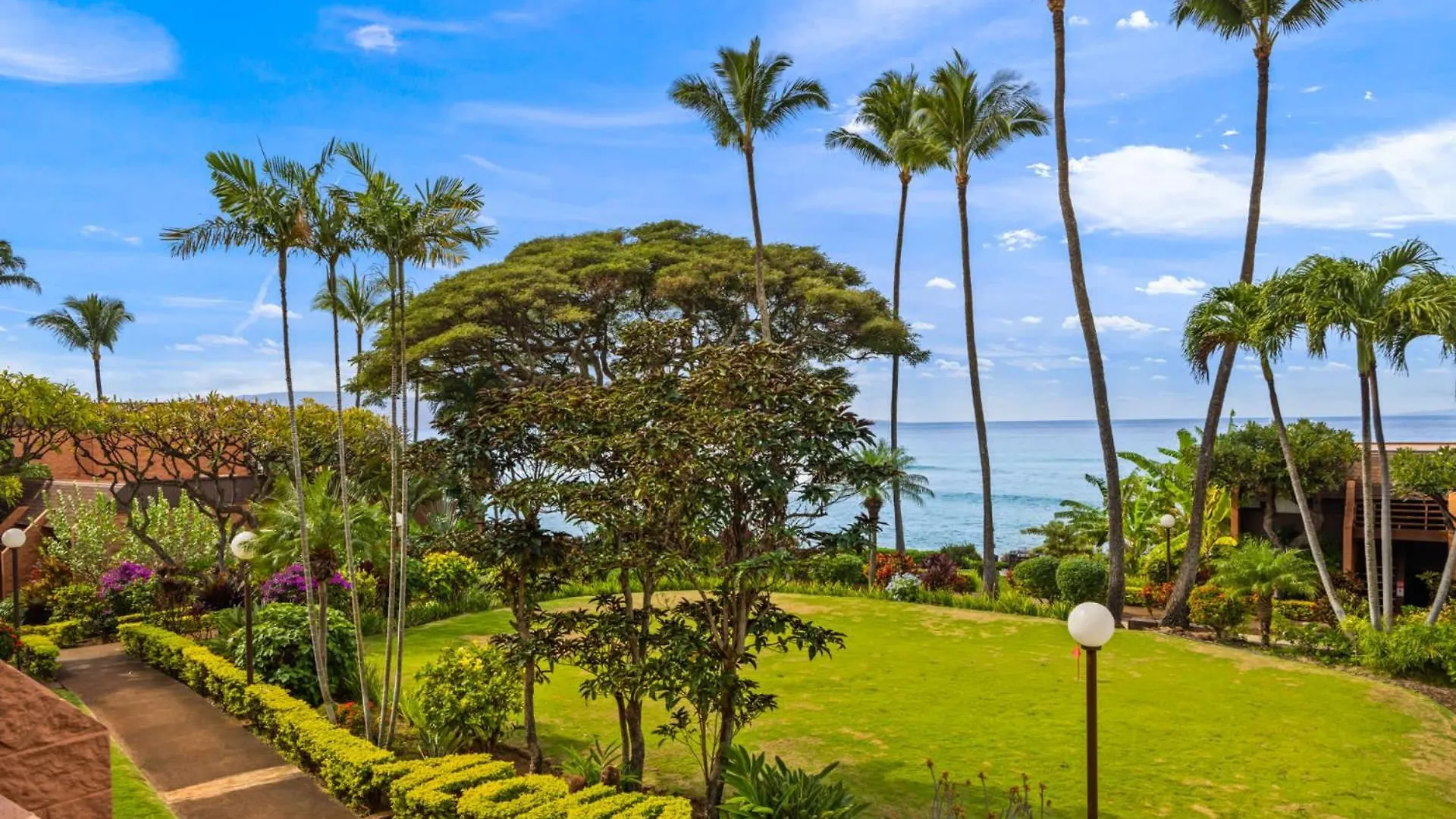 Kuleana Club #611 Oceanfront - 1 Bedroom & 1 Bathroom - Gated 2Nd Fl Kahana 0*,  Estados Unidos